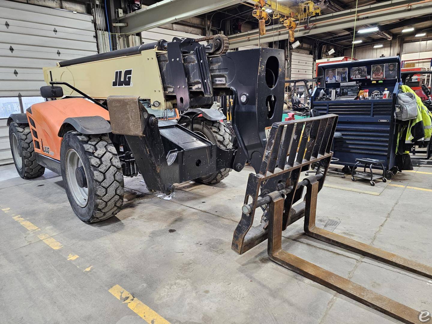 2020 JLG 1255