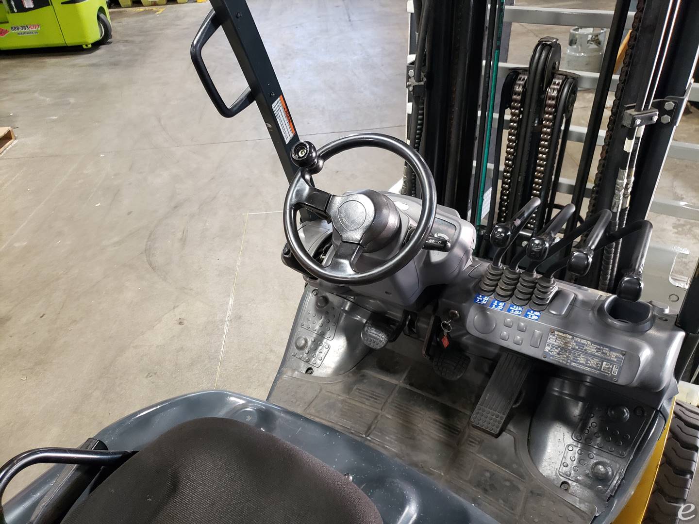 2008 Komatsu FG25ST-16 LP Gas Forklift - 123Forklift