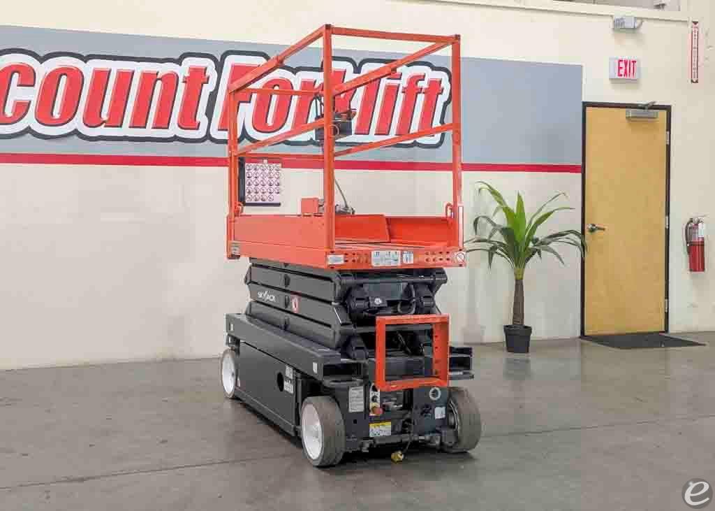 2018 Skyjack SJIII-3219 Electric Scissor Lift - 123Forklift
