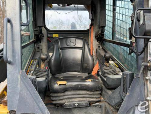 2018 John Deere 333G