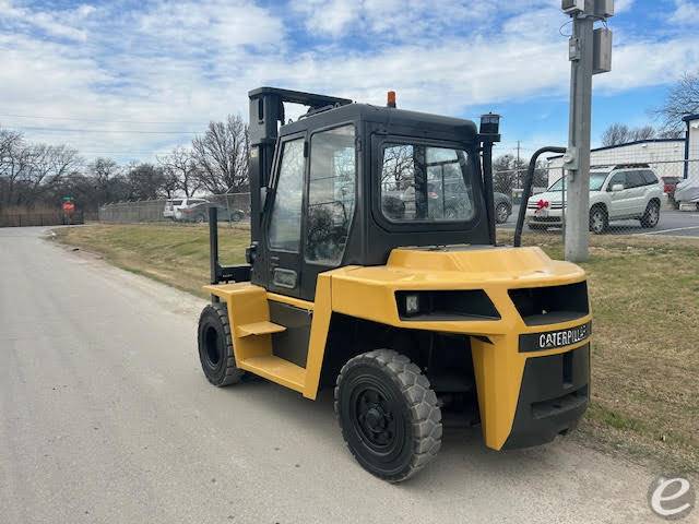 2006 Cat DP70
