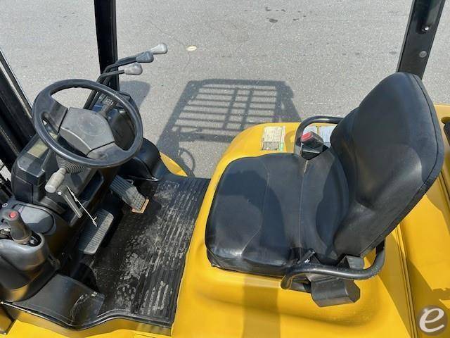 2017 Yale GLP050MX