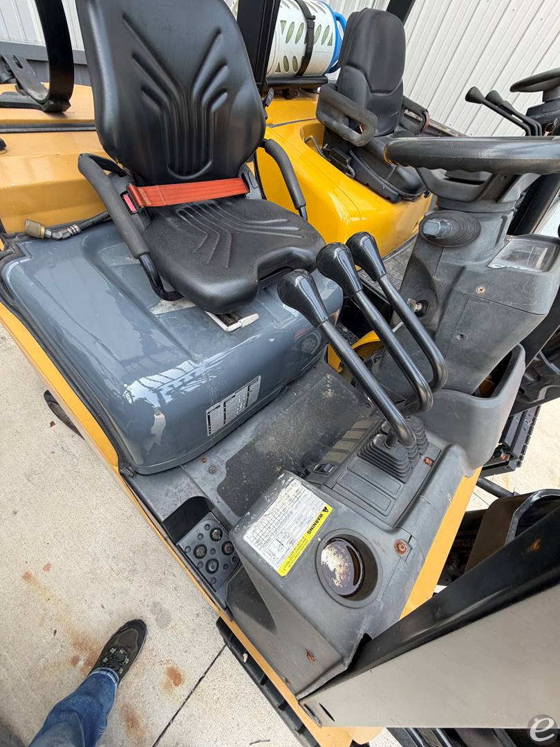 2019 Cat 2C3000