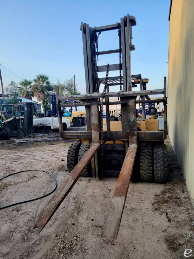 2012 Cat                                       DP70E Diesel Forklift - 123Forklift