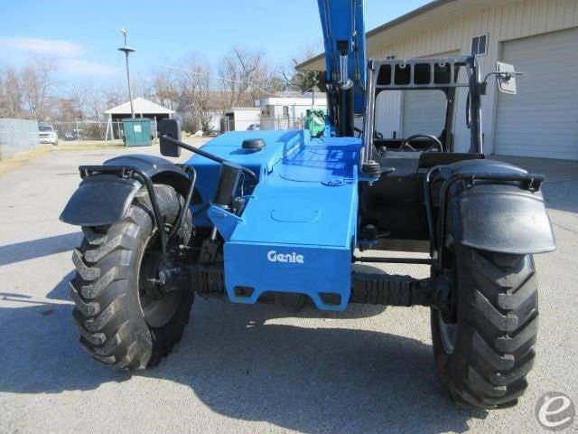 2015 Genie GTH844