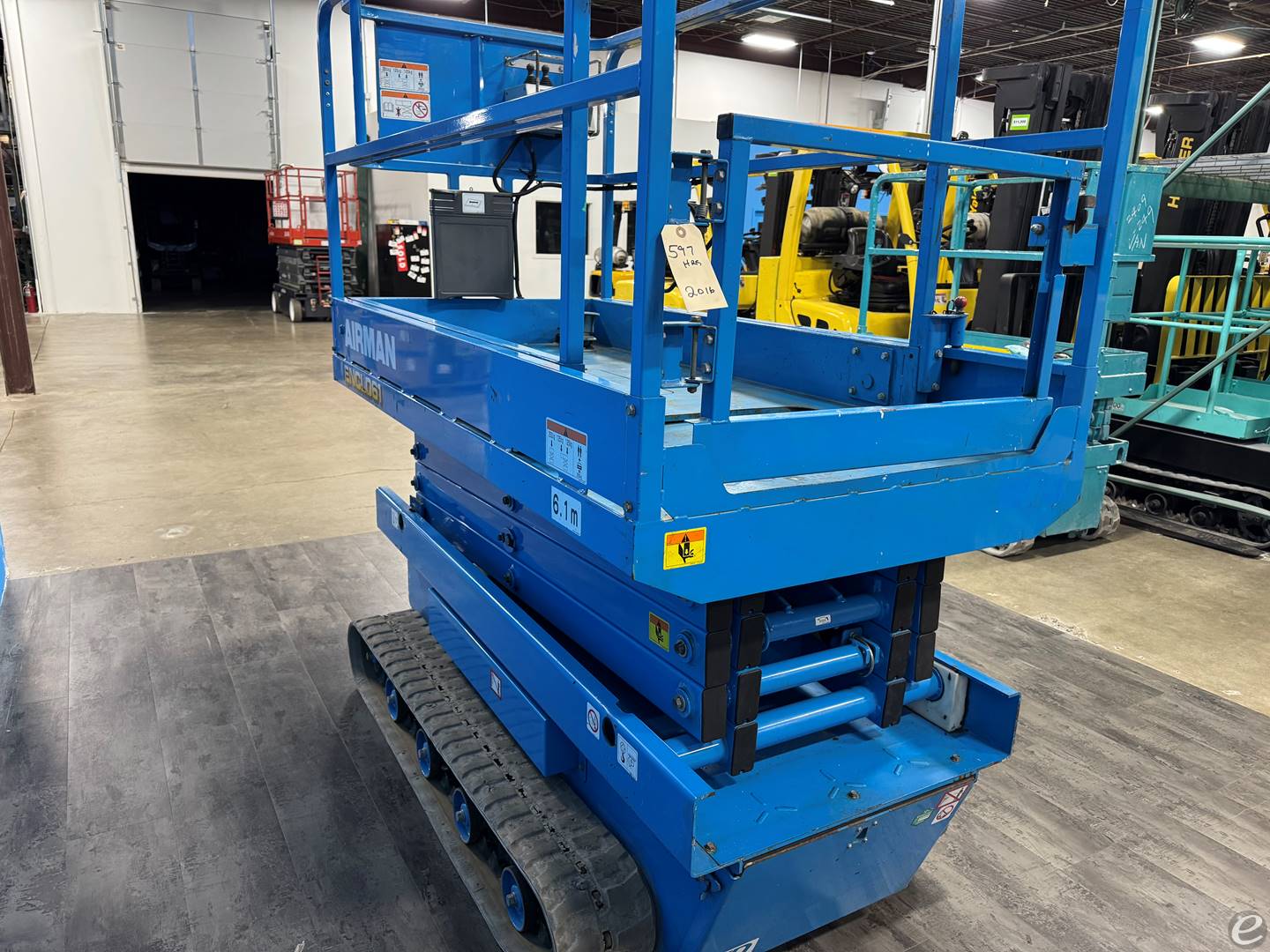 2016 Used AIRMAN ENCL061