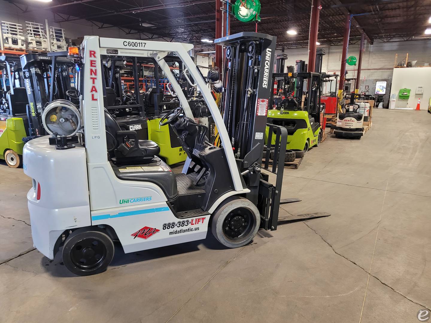 2017 Unicarriers CF30 LP Gas Forklift - 123Forklift