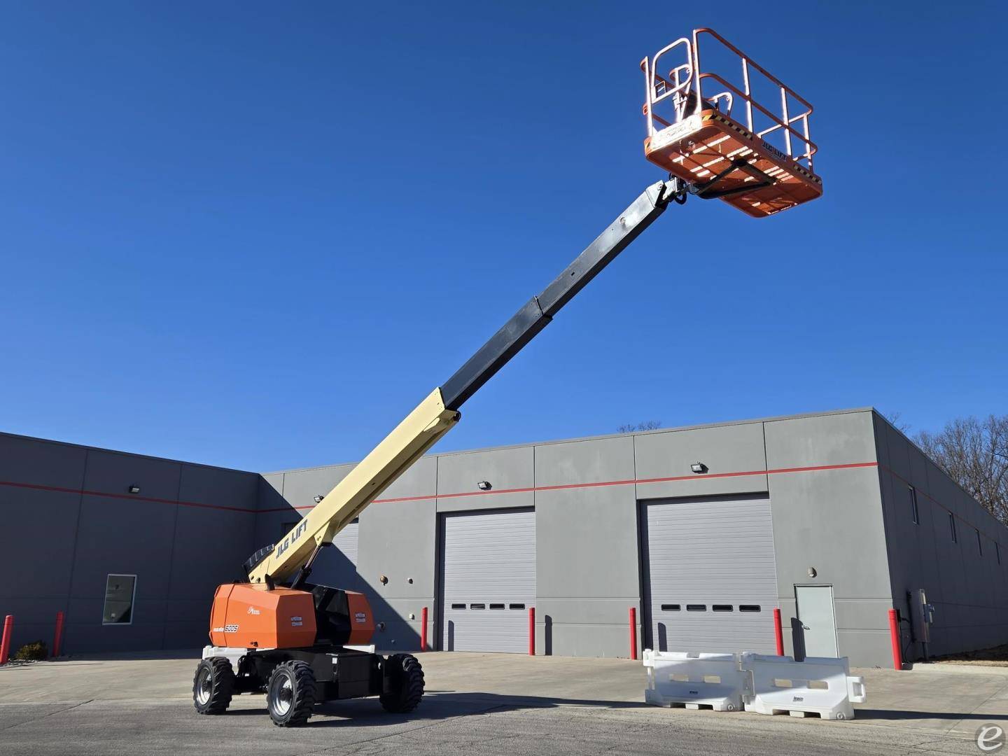 2014 JLG 600S