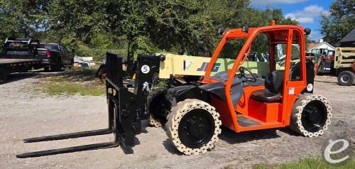 2016 JLG G5-18A