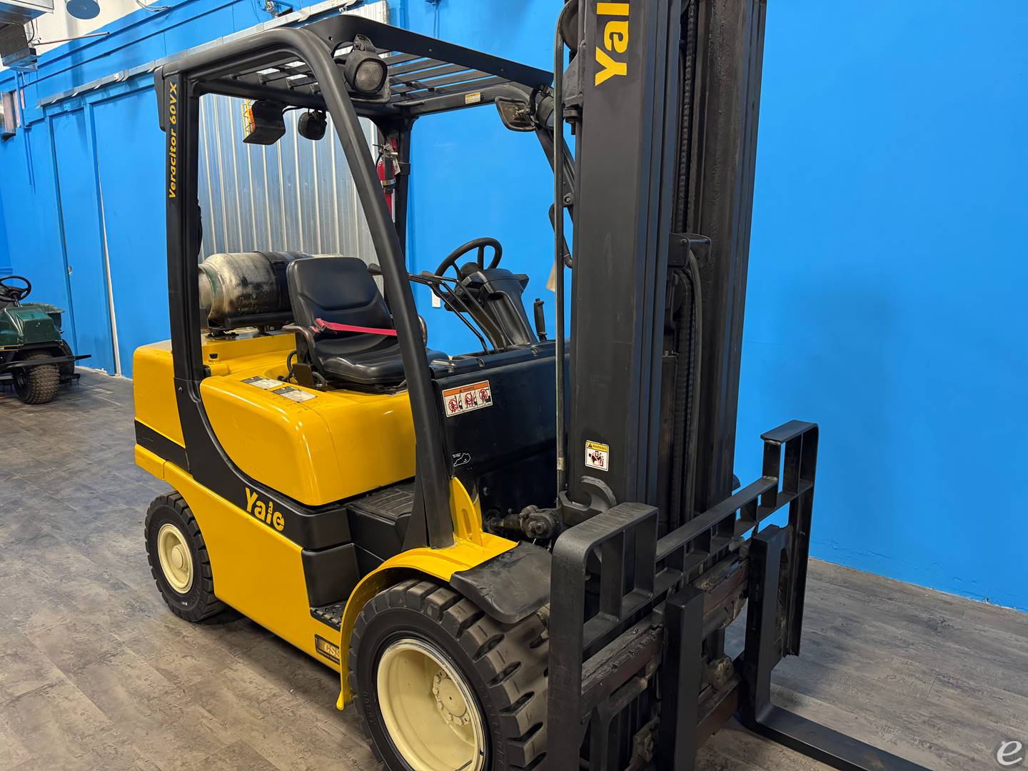 2016 Yale GLP060VX