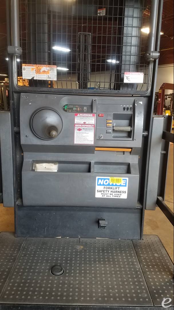 2012 Crown SP3520-30