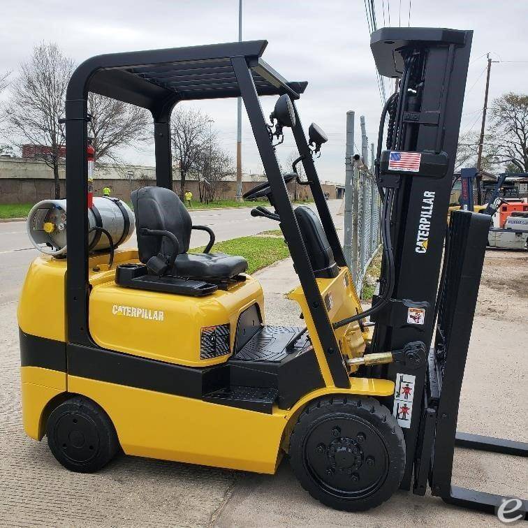 2004 Mitsubishi FGC25K LP Gas Forklift - 123Forklift