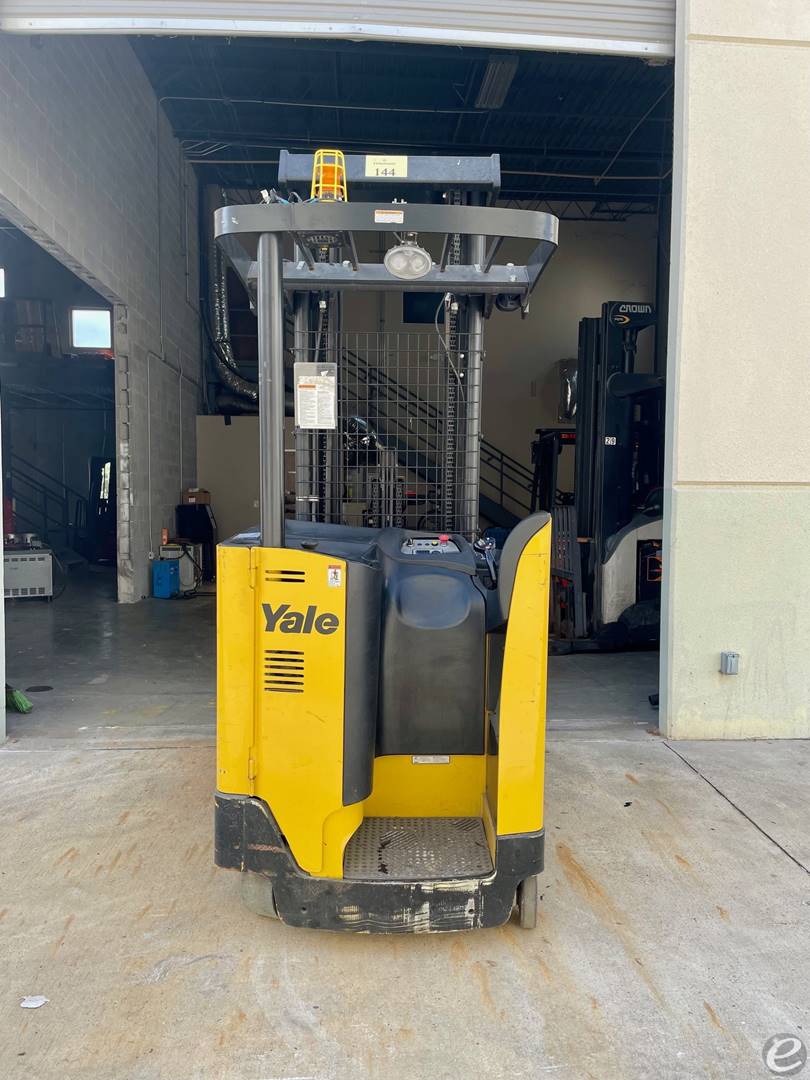 2017 Yale NR035DB Electric Reach Truck - 123Forklift
