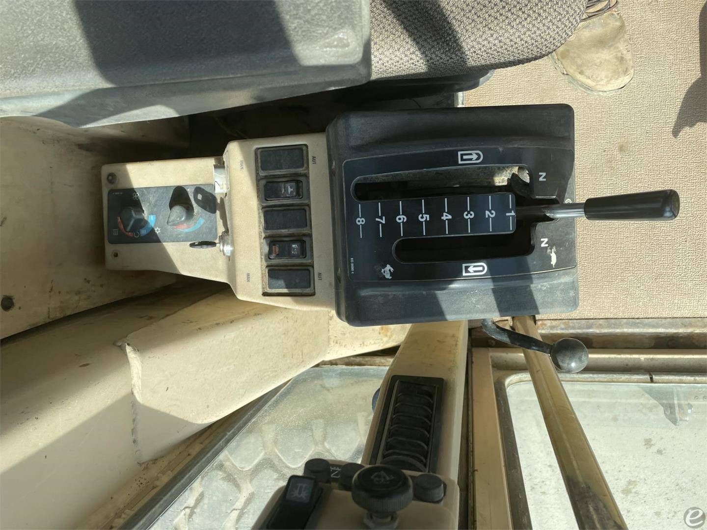 1996 Cat 140H