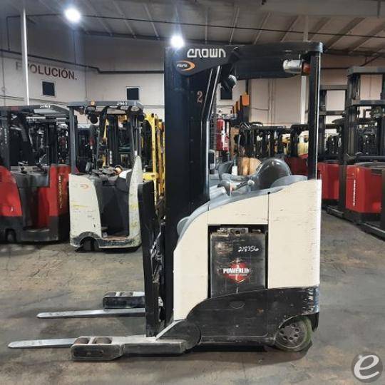 2019 Crown RR5725-45