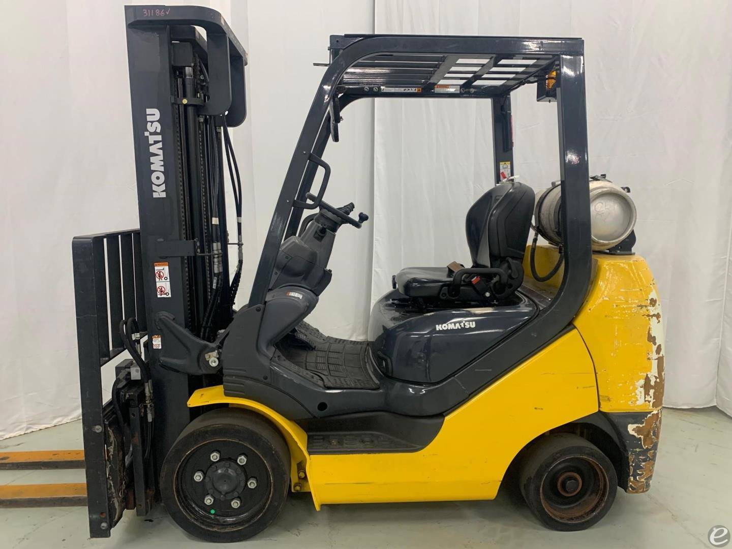 2018 Komatsu FG30SHT-16