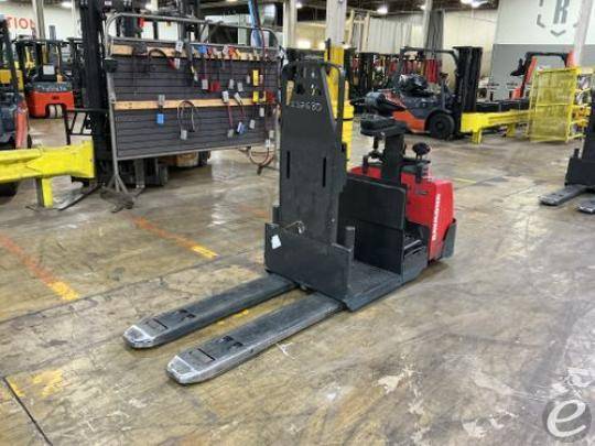 2020 Raymond 8510