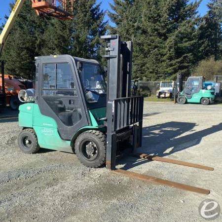 2023 Mitsubishi FG30N