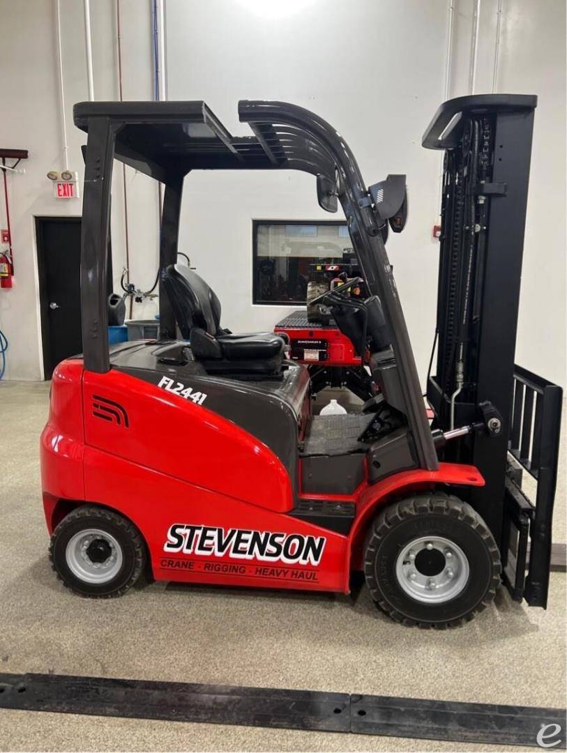 2018 Manitou ME425