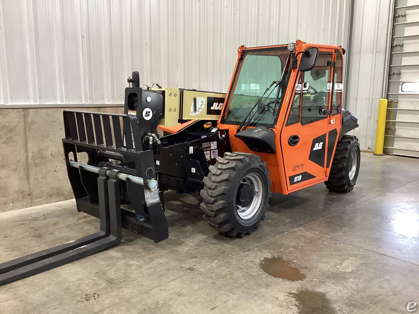 2026 JLG 519