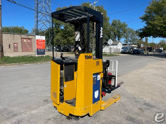 2003 Yale NR040AENS24T091