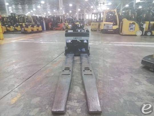 2022 Yale MPE080
