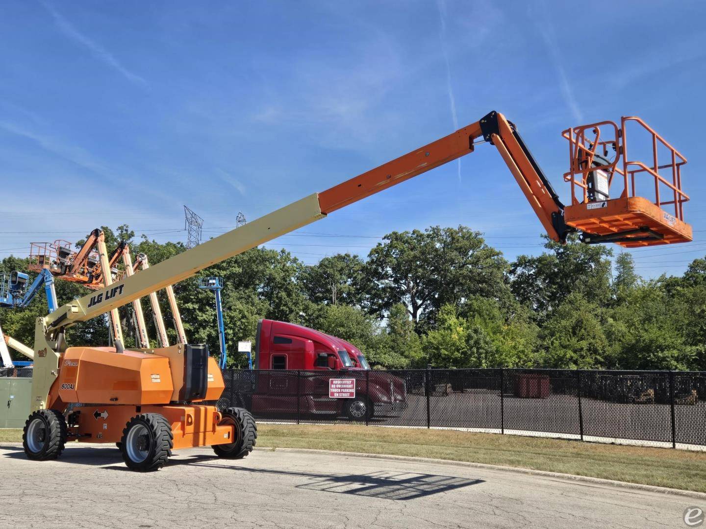 2019 JLG 800AJ