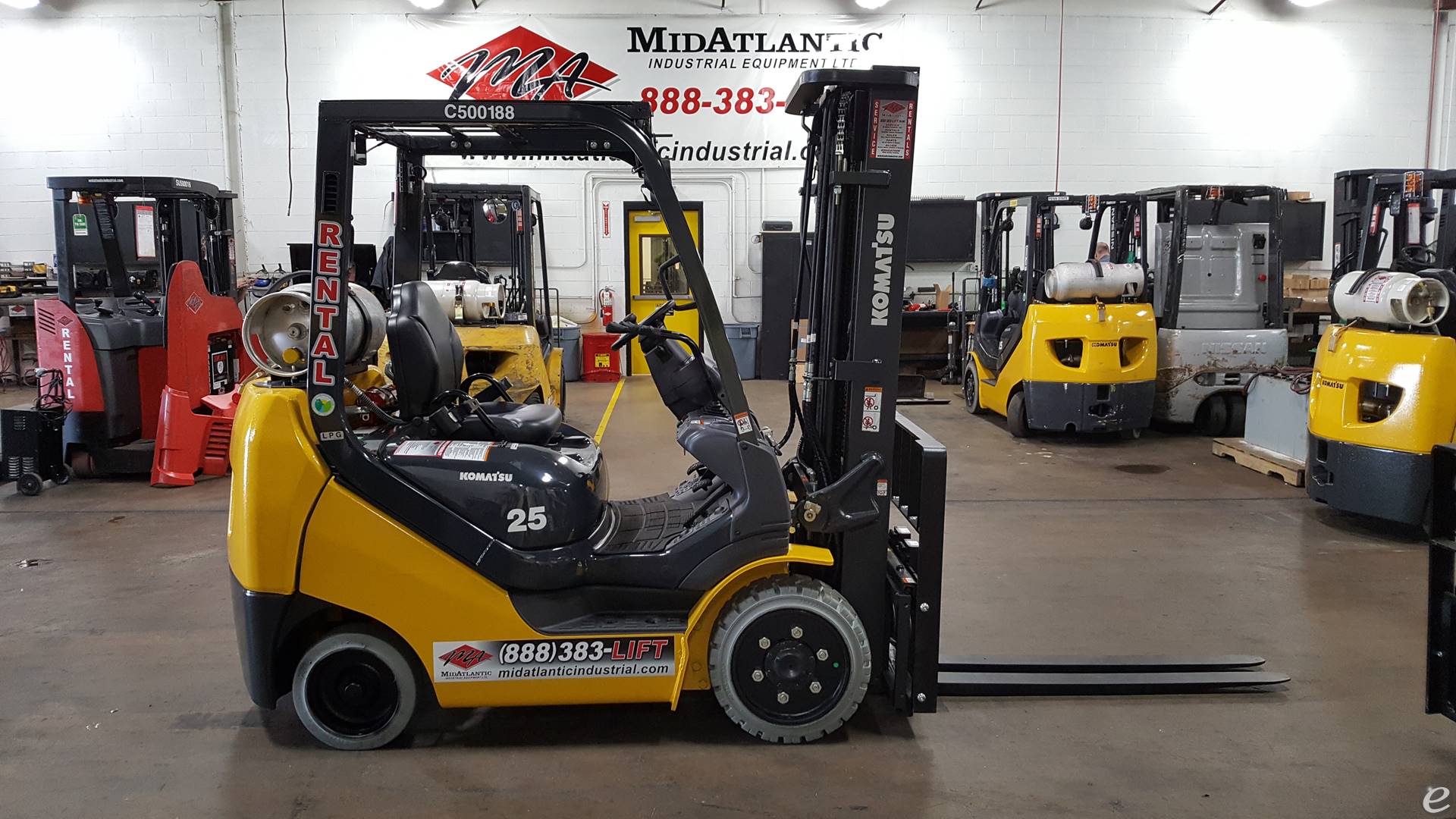 2016 Komatsu FG25ST-16