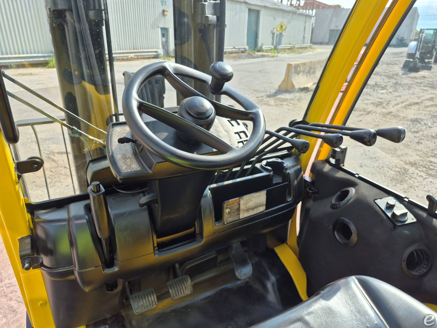 2017 Hyster H70FT