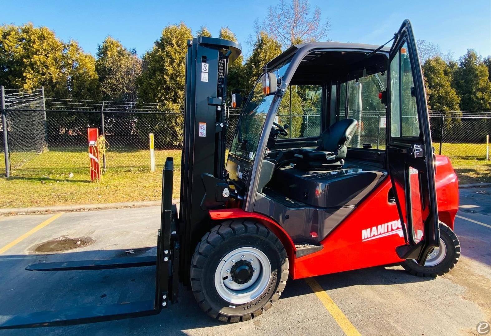 2023 Manitou MI50D