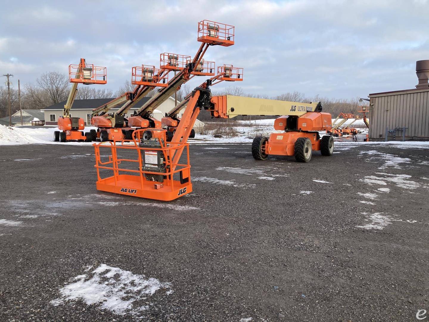 2011 JLG 1350SJP