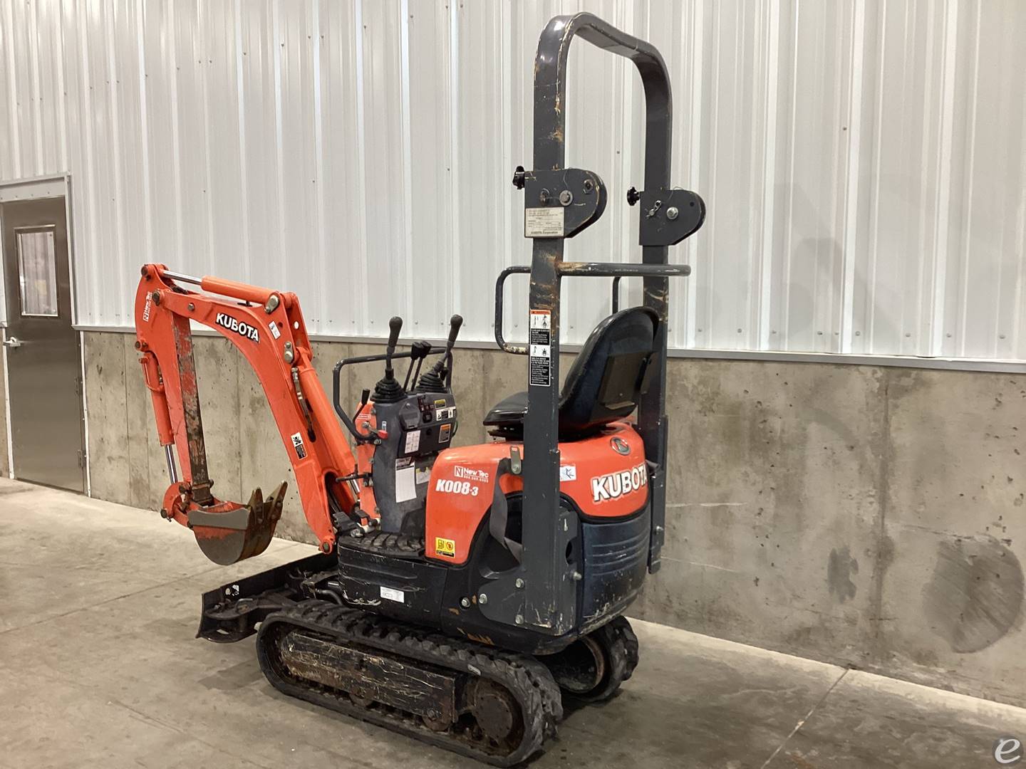 2020 Kubota K008