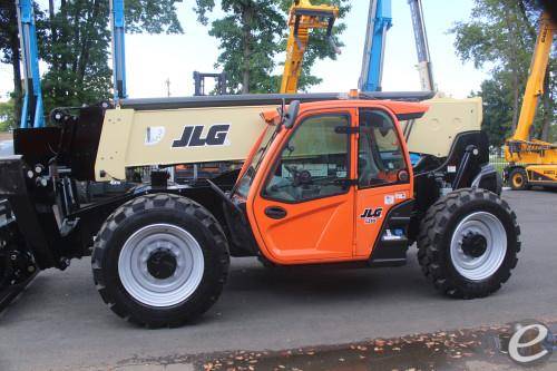 2021 JLG 1255