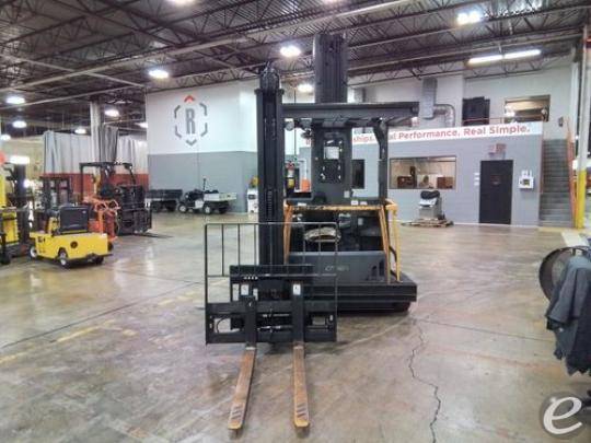 2010 Crown TSP6000-30 Electric Forklift - 123Forklift