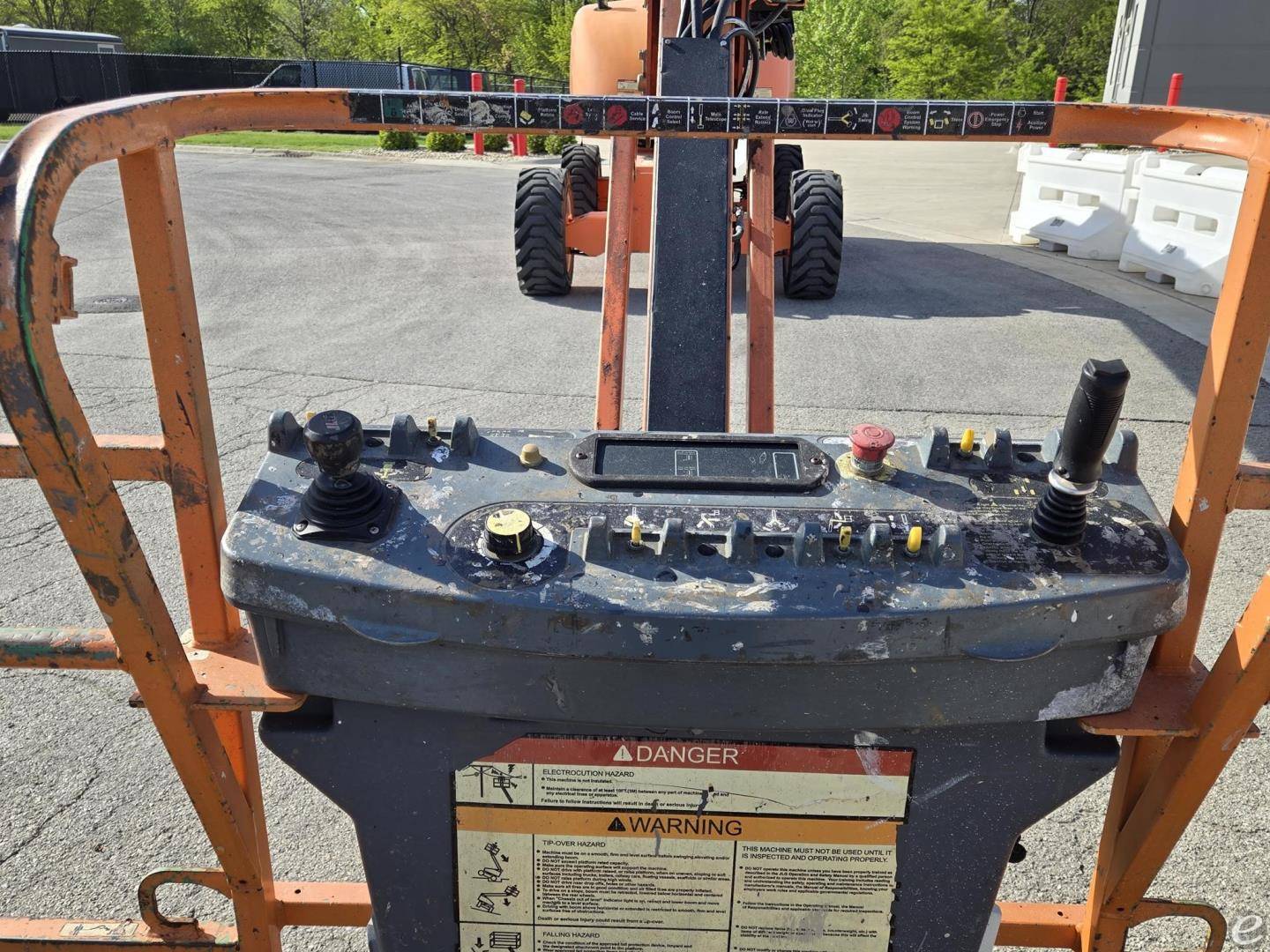 2006 JLG 860SJ