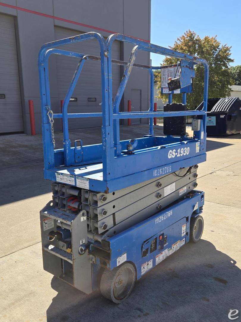 2018 Genie GS1930