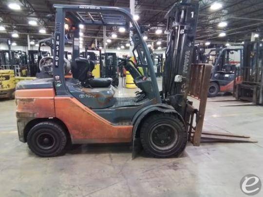 2020 Toyota 8FGU32 LP Gas Forklift