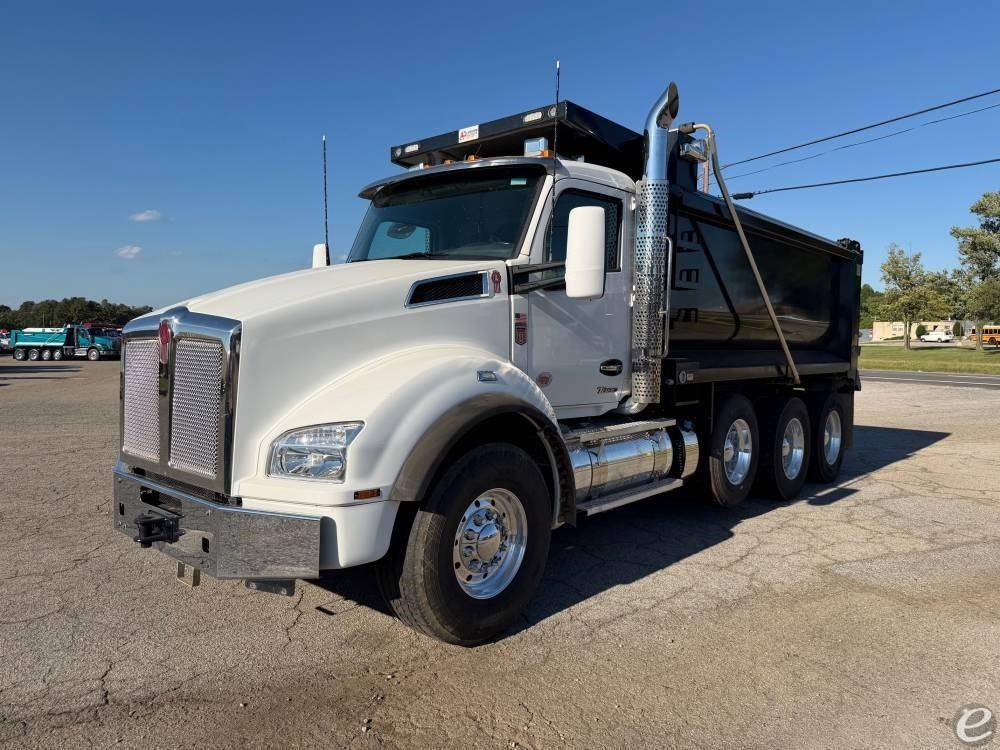 2026 Kenworth T880
