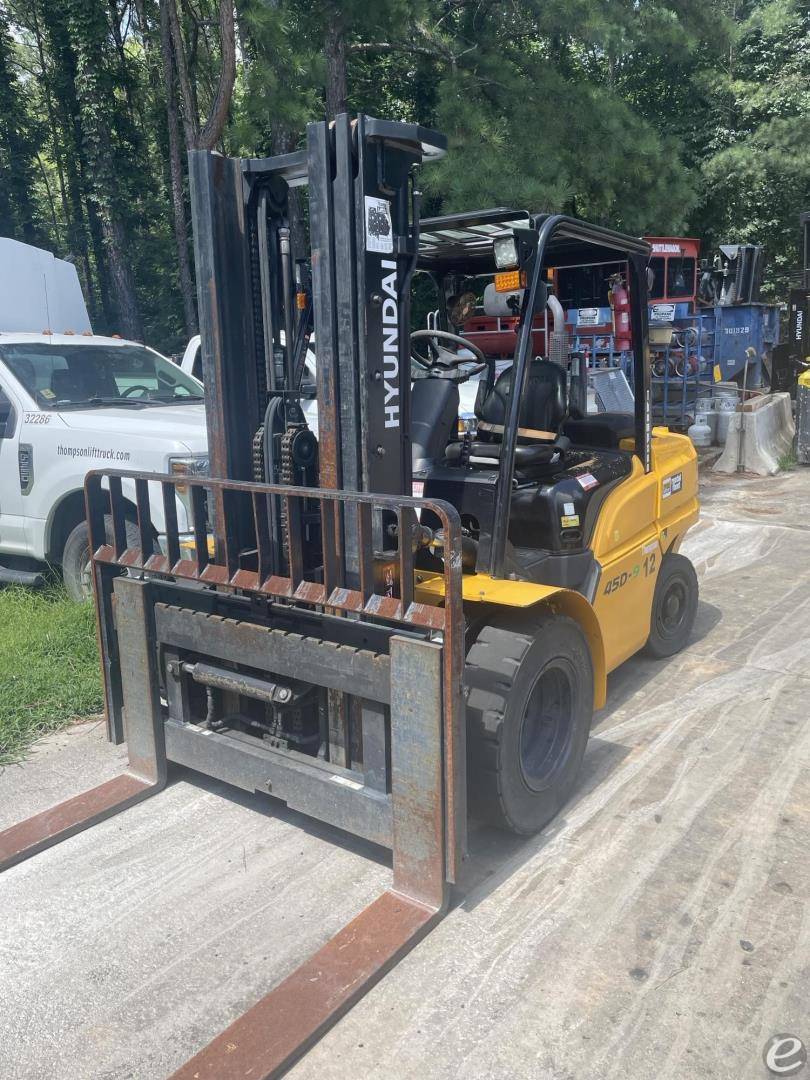 2019 Hyundai 45D-9