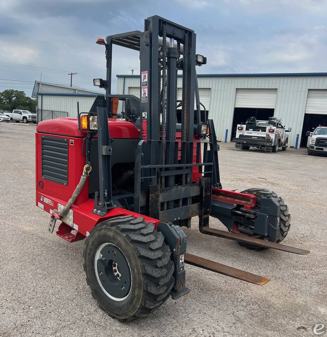 2014 Moffett M55.4 Diesel Forklift - 123Forklift