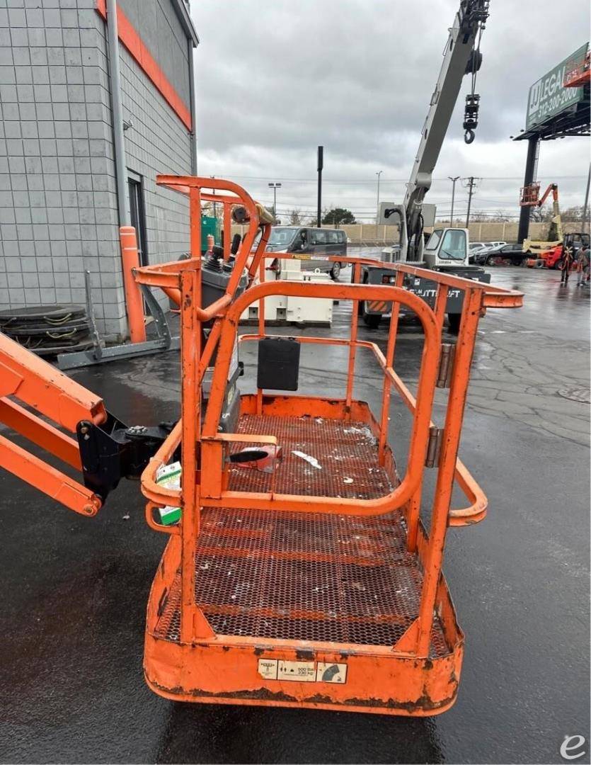 2018 JLG 600SJ