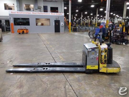 2017 Hyster B80ZHD Electric Forklif...
