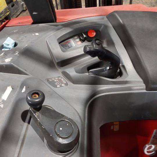 2019 Raymond 425-C40QM
