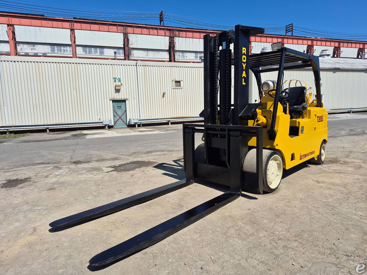 Royal T300C