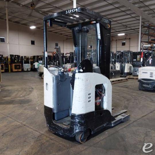 2016 Crown RR5725-45