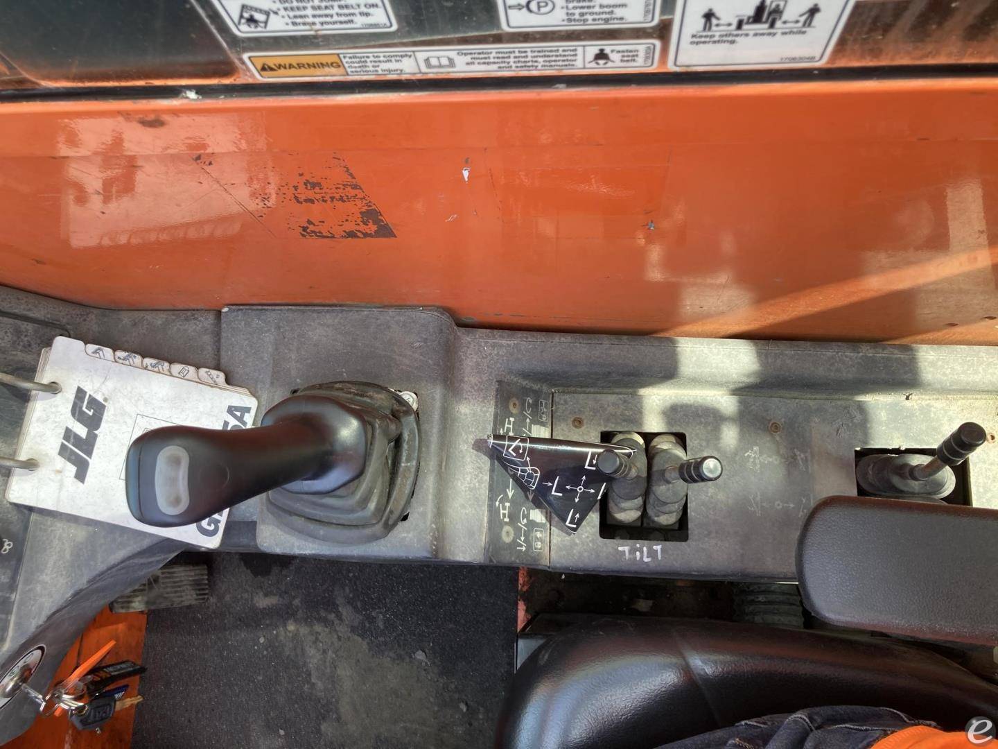 2012 JLG 1255