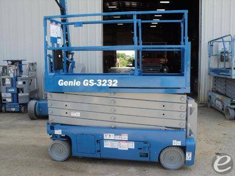 2013 Genie GS3232
