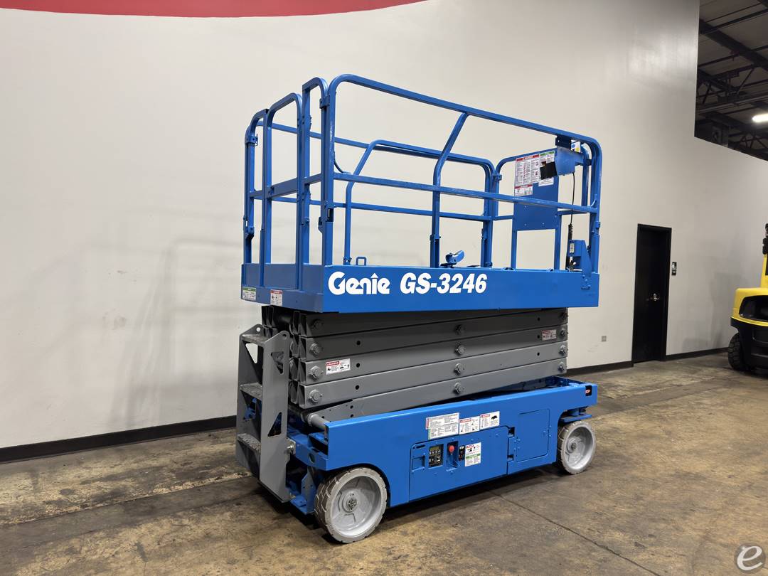 2015 Genie GS3246