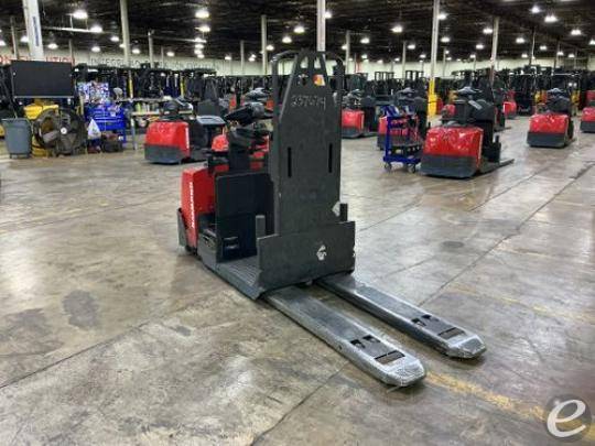 2020 Raymond 8510