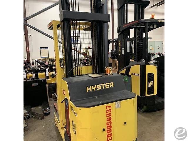 2016 Hyster R30XM3 Electric Order Picker - 123Forklift